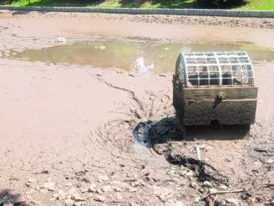 Parkersburg officials look at options for drained Southwood Park pond